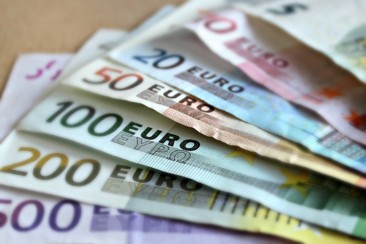 EUROPE : NE TOUCHEZ PAS AU GRISBI !