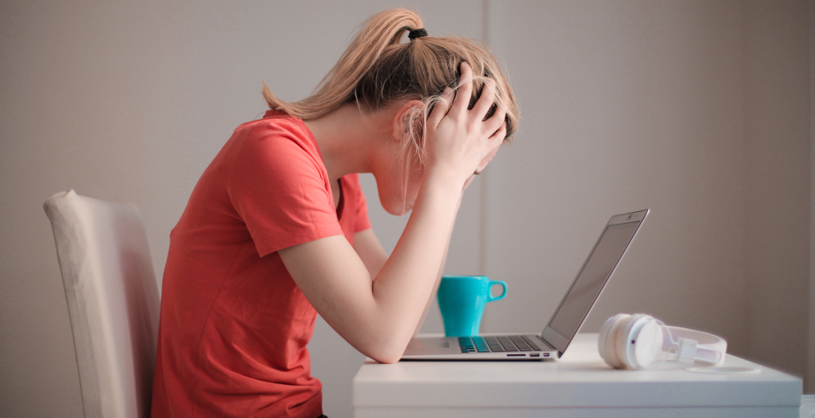 Si le télétravail est une solution anti-burn-out, en période de confinement, il peut devenir une vraie souffrance pour le salarié.