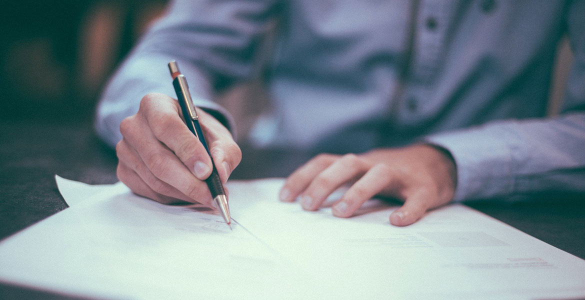 Le Ministère du Travail a récemment publié un document "Questions-Réponses" apportant notamment des précisions sur la procédure de licenciement modifiée par les ordonnances Travail.