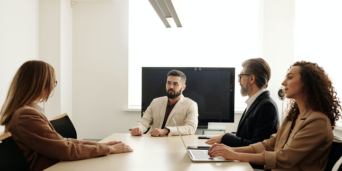enquete pole emploi embauche